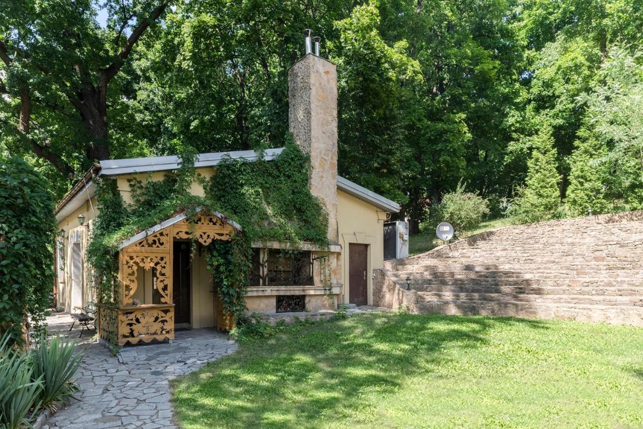Palac Tarnowskich Hotel & Restauracja & Spa Ostrowiec Świetokrzyski Exterior foto